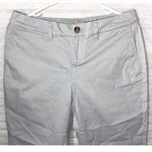 FADED GLORY Chino Capri Very Light Tan/Gray Amazing Color! Great Condition! 6